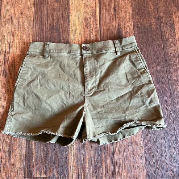 Madewell short  - Picture 1 of 8
